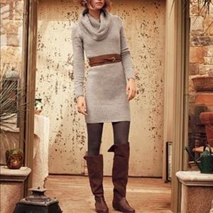 HM beige sweater dress